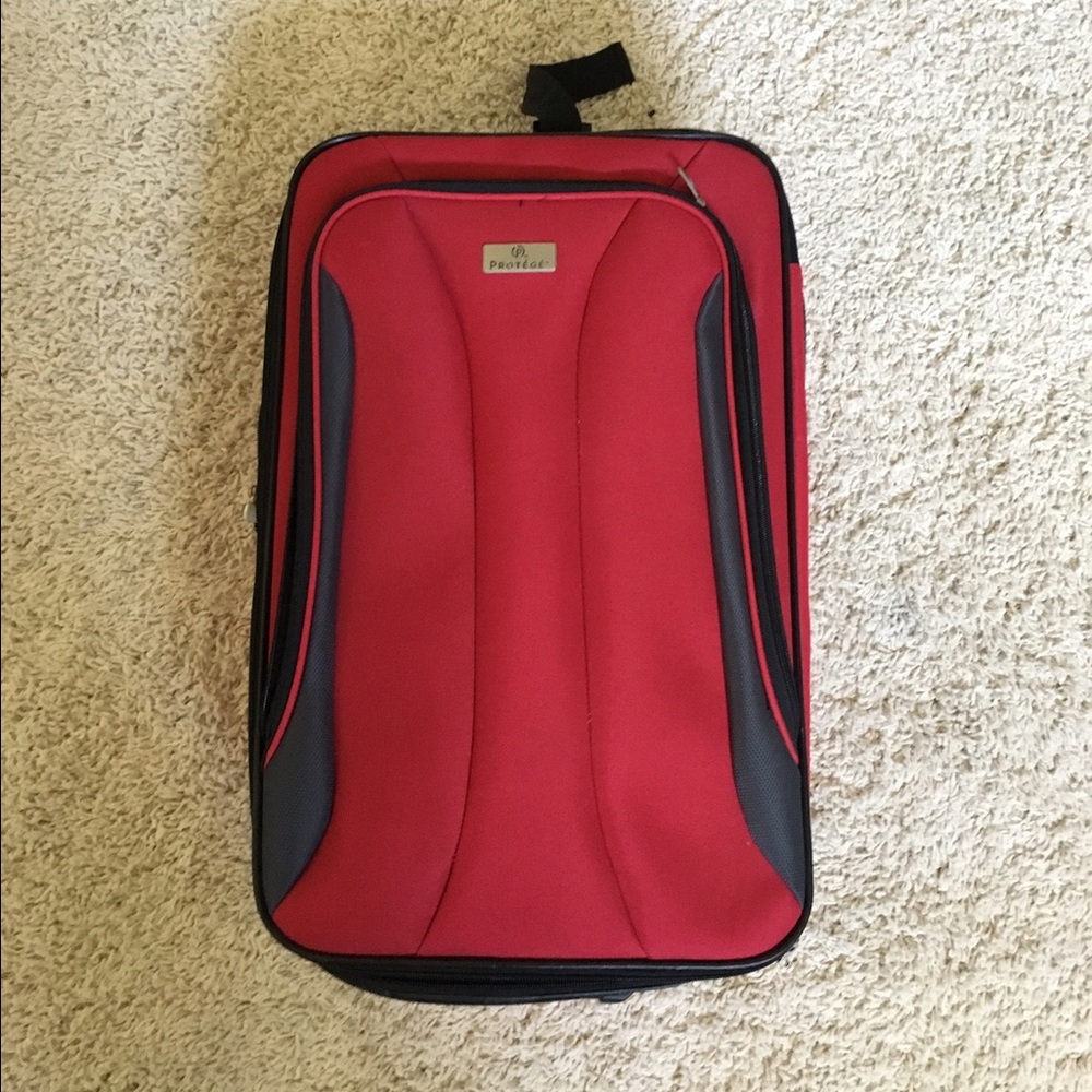 Protege Carry On Suit Case
